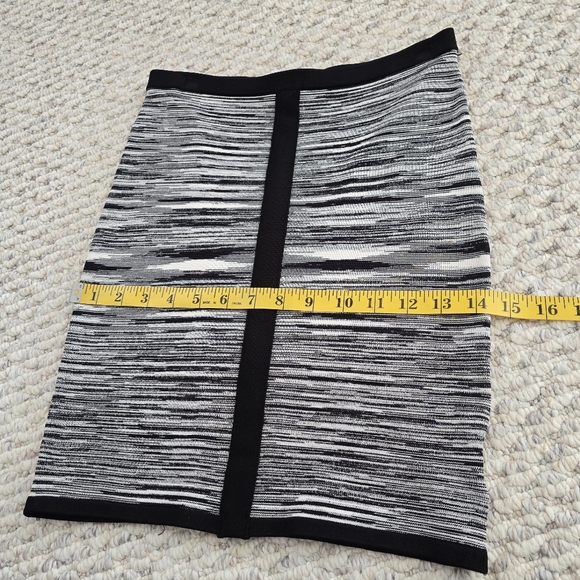 Bebe Space Dye Knit Pencil Skirt Small - Picture 4 of 8